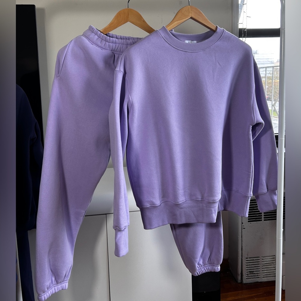 Woman crewneck, sweatset cotton brand new